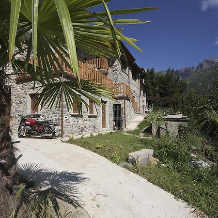 Agriturismo Crotto Di Somana Mandello del Lario Buitenkant foto