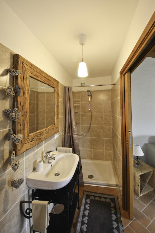 Agriturismo Crotto Di Somana Mandello del Lario Kamer foto