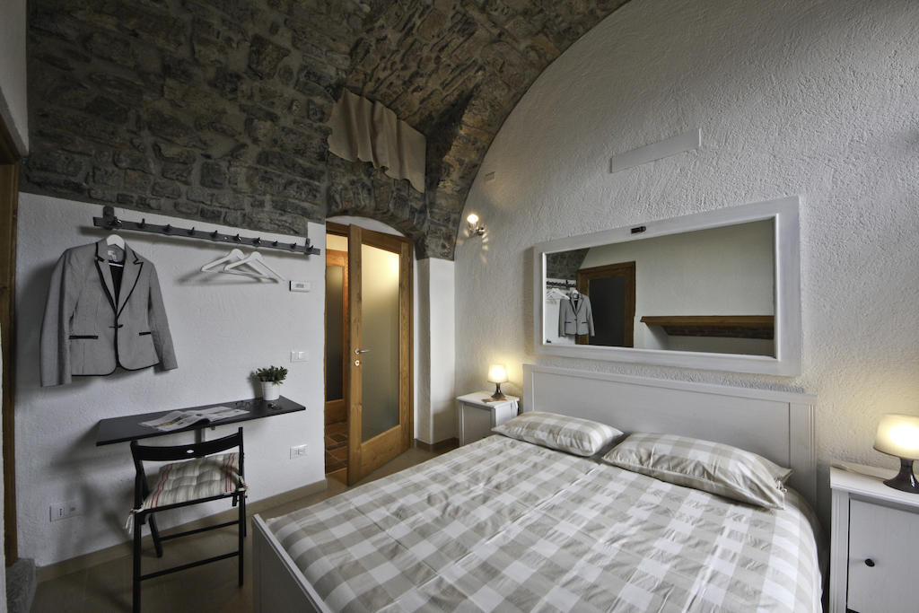 Agriturismo Crotto Di Somana Mandello del Lario Kamer foto